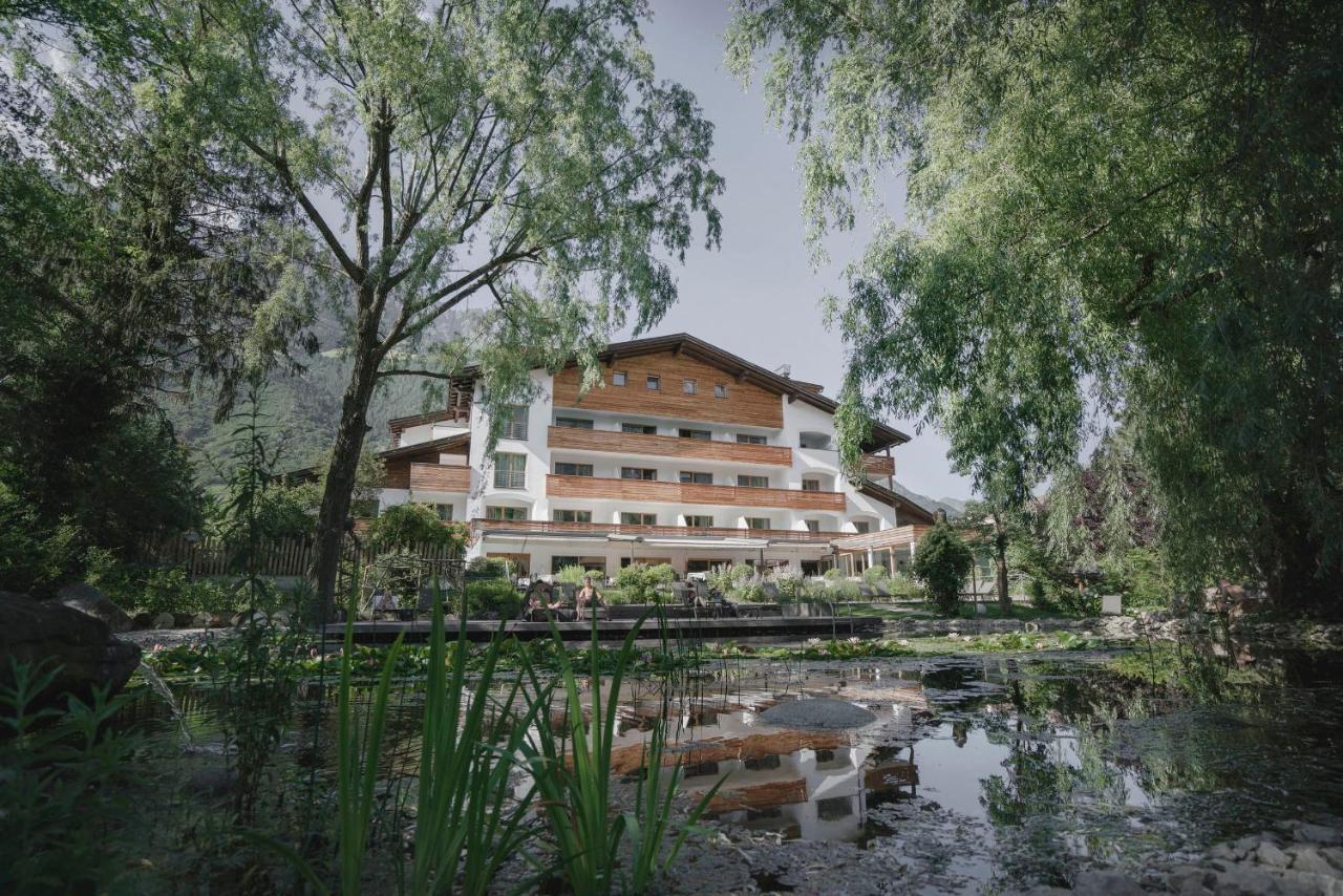 Vegan Hotel La Vimea (Adults Only) Naturns Bagian luar foto
