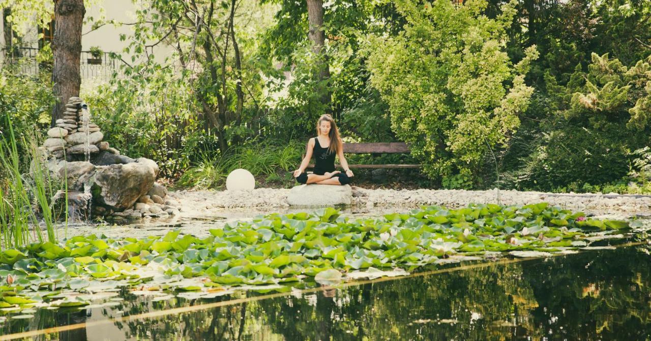 Vegan Hotel La Vimea (Adults Only) Naturns Bagian luar foto