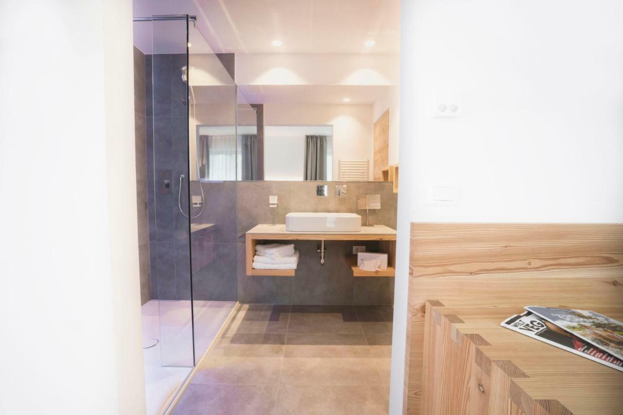 Vegan Hotel La Vimea (Adults Only) Naturns Bagian luar foto